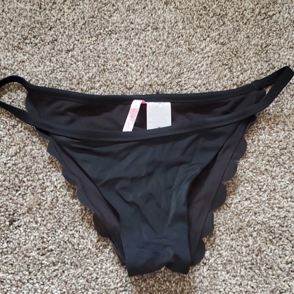 Bikini bottoms